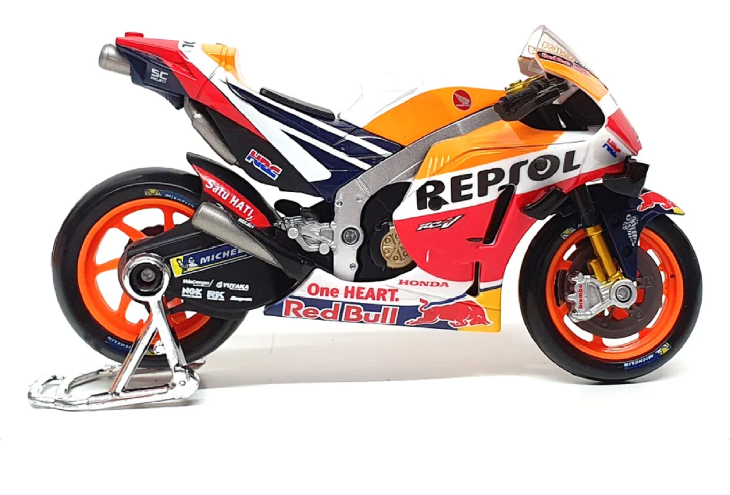 Maisto Toys 1:18 Repsol Honda Pol Espargaro #44 Toy Model